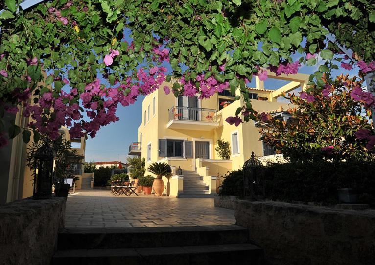 Fistikies Holiday Apartments Aegina ภายนอก รูปภาพ