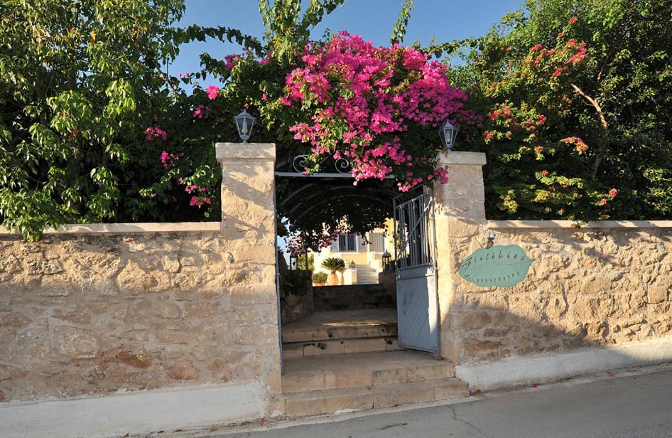 Fistikies Holiday Apartments Aegina ภายนอก รูปภาพ