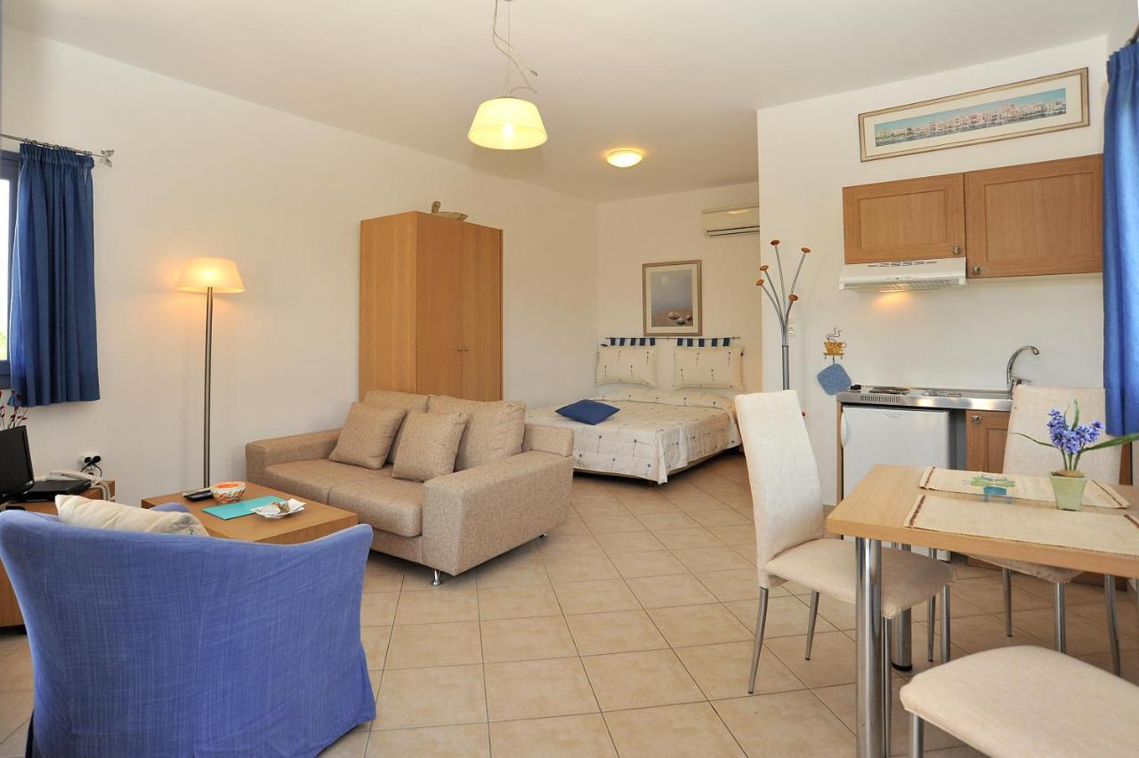 Fistikies Holiday Apartments Aegina ห้อง รูปภาพ